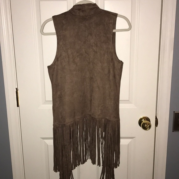 NWT Kori Fringe Vest - Picture 2 of 2